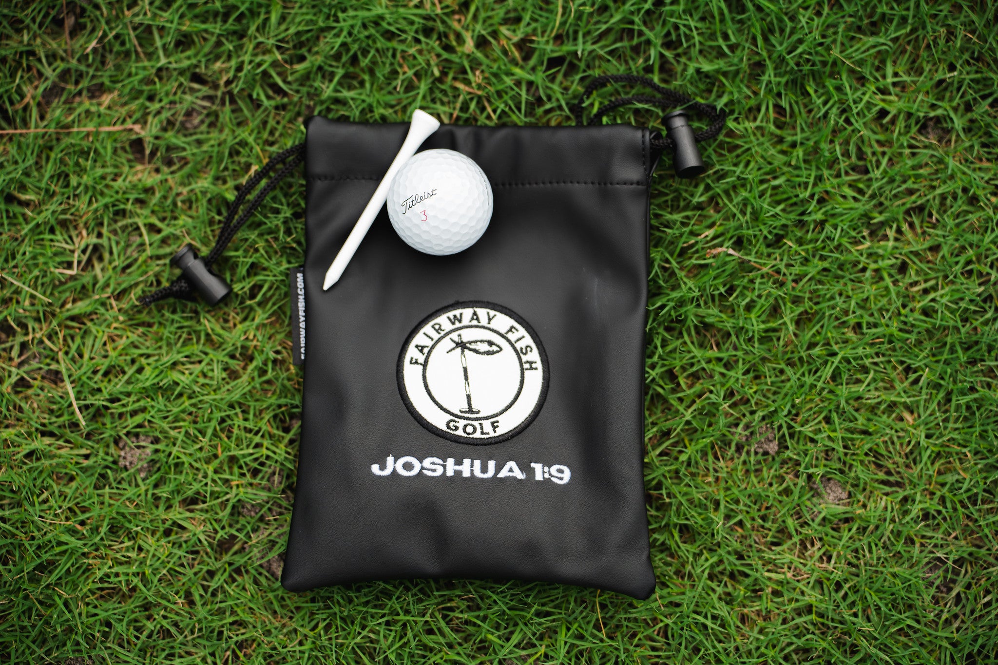 Fairway Fish Valuables Golf Pouch Joshua 1:9